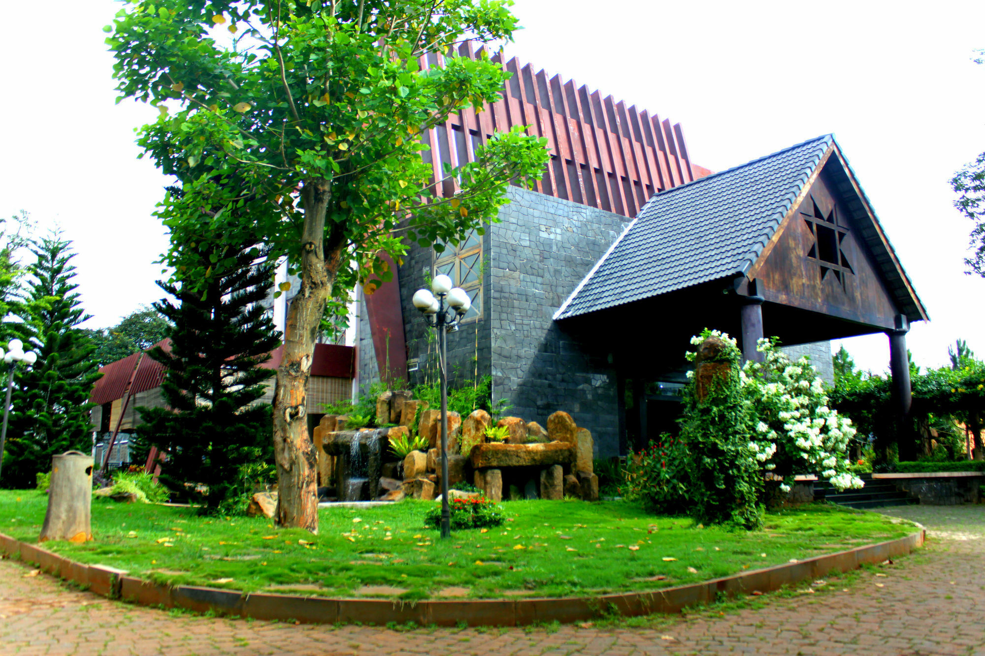Trung Nguyen Coffee Resort Буонметхуот Екстер'єр фото
